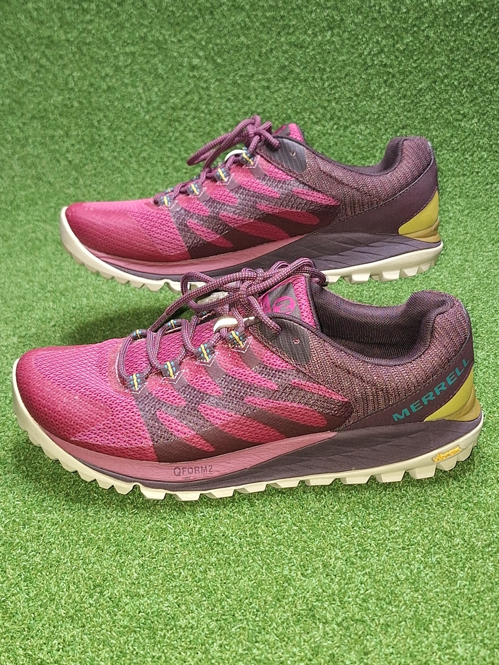 Merrell Shoes Womens Size 7.5 Purple Mesh Trail Running Sneakers Vibram J067284